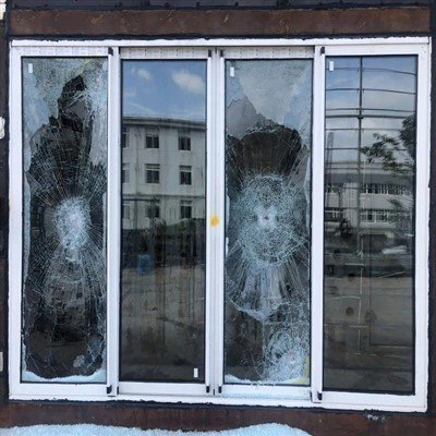 耐衝撃窓は開き窓スタイルでも利用できますか?